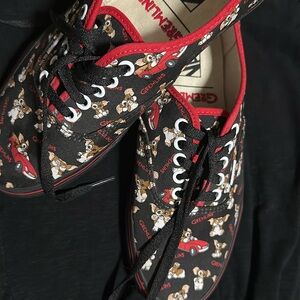 Custom Vans - Gremlins - Gizmo - black and red- size 10womens/8.5mens